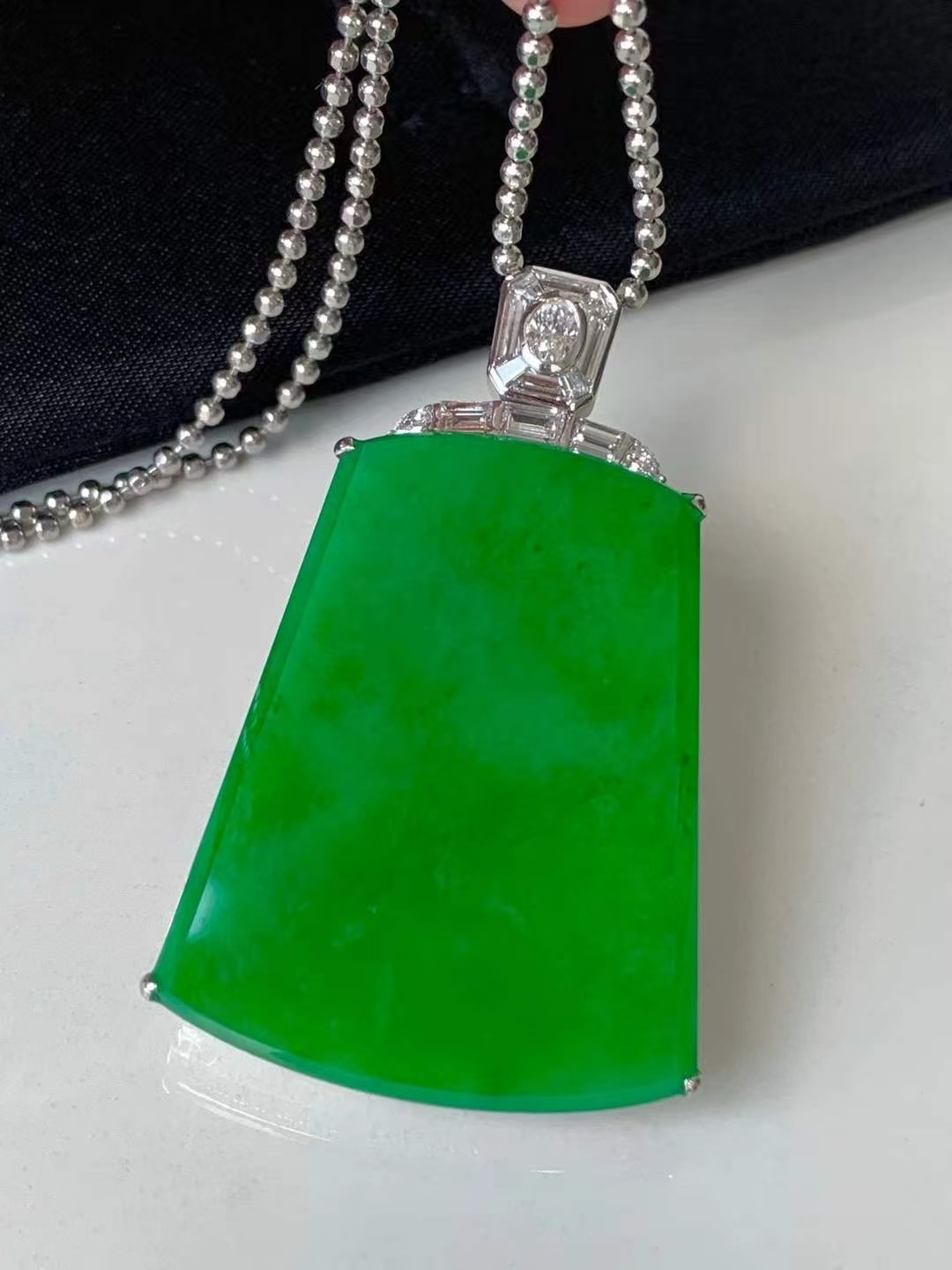 76343 翡翠無事牌吊墜