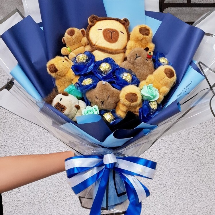 多款卡比巴拉娃娃金莎大花束藍色包裝