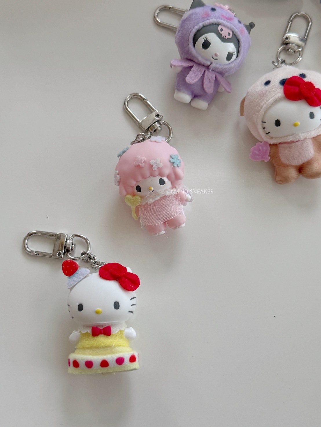 <快速出貨> 三麗鷗 盲盒系列小吊飾