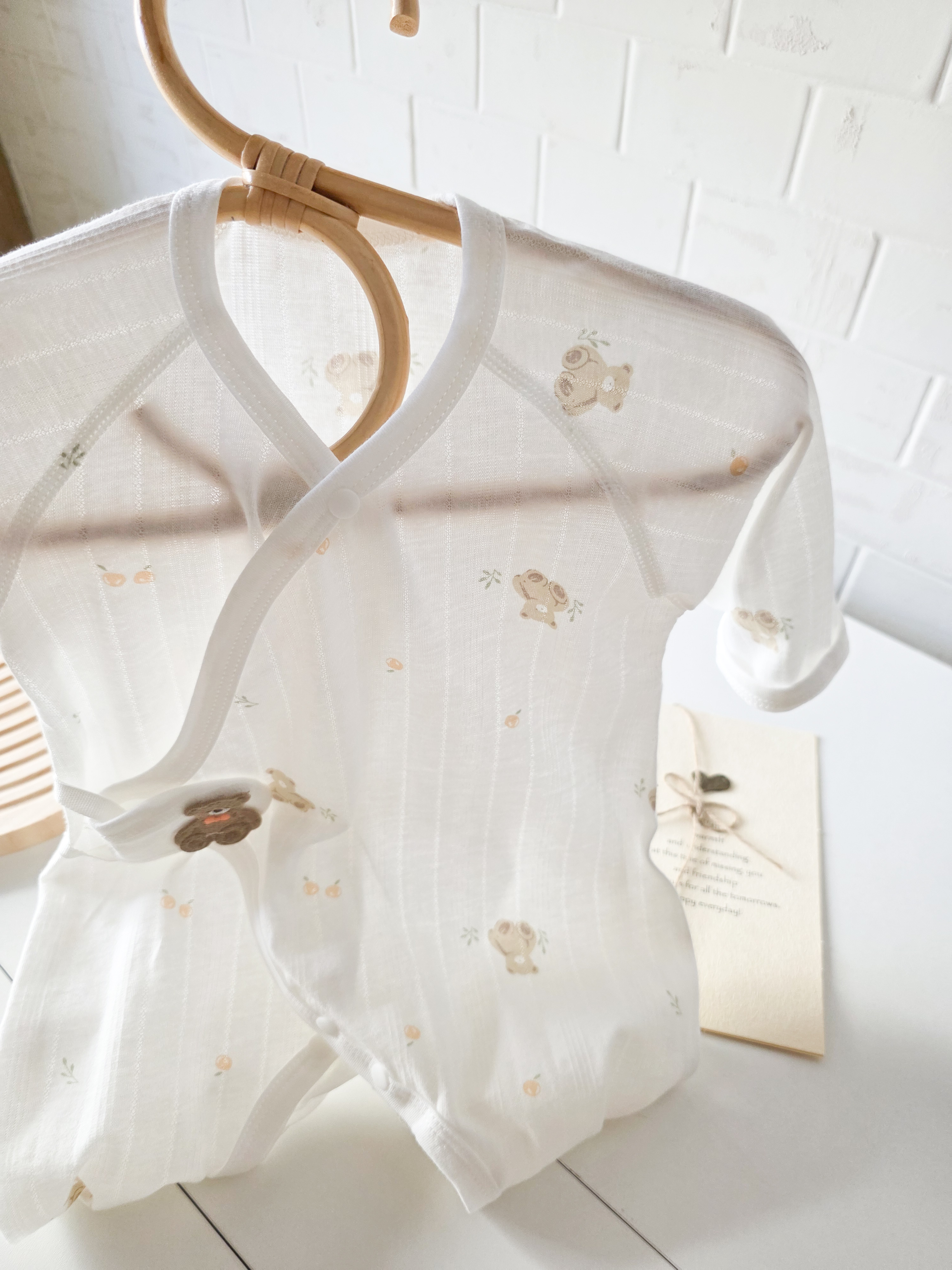 咖啡小熊 側扣長袖連身衣