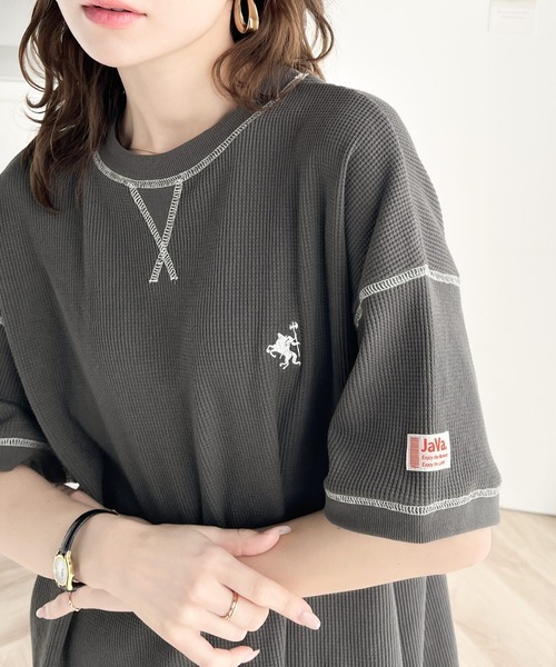 日本🇯🇵連線 JAVA 胸前刺繡縫線華夫格上衣 華夫格 縫線 刺繡 短T 寬鬆 簡約風 4色(任買兩件711免運)/預購