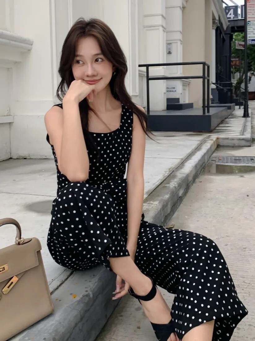 復古可愛點點後蝴蝶結方領連身褲S-M (Elegant & Love)