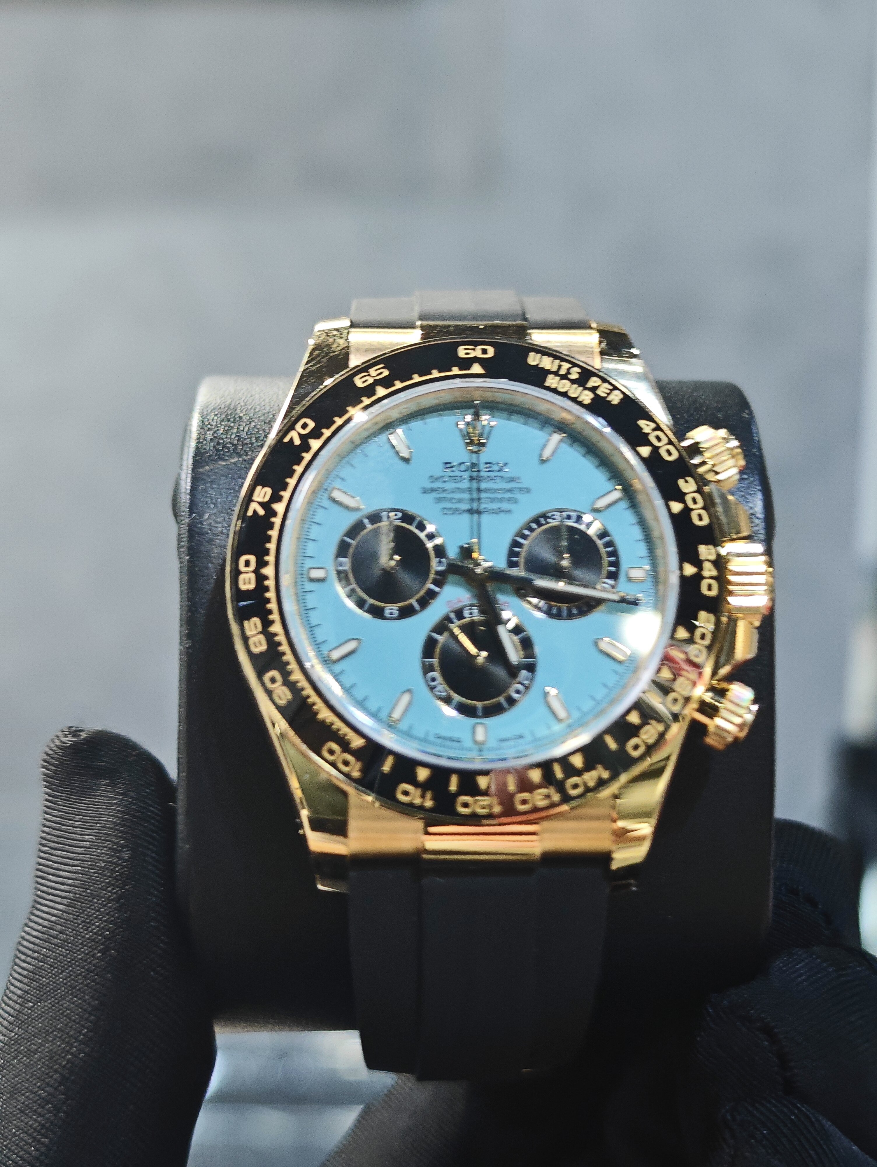 126518 | ROLEX DAYTONA TURQUOISE BLUE YELLOW GOLD 40MM