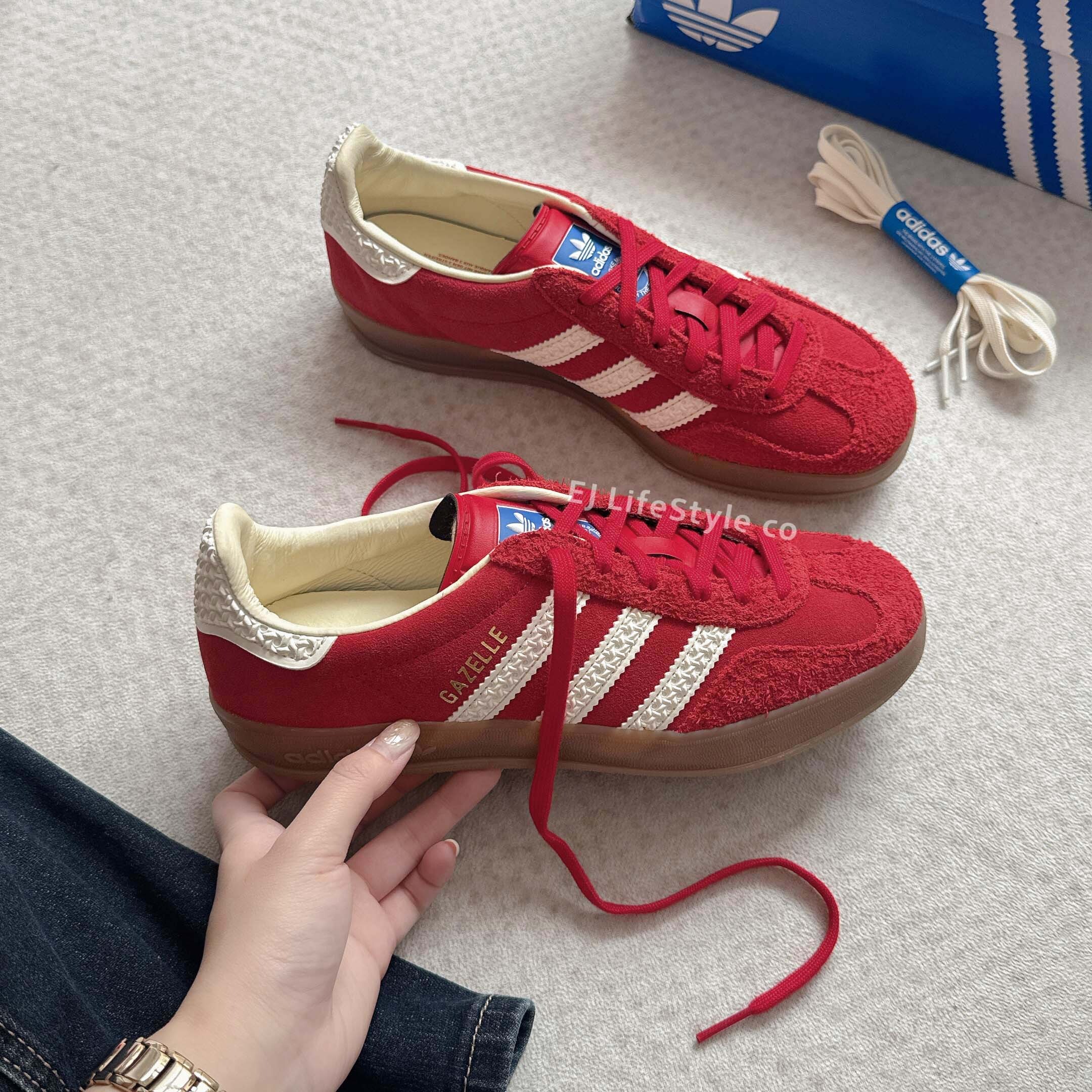 ADIDAS GAZELLE INDOOR 正紅 紅色 奶油白 焦糖底 麂皮 浮雕 男女鞋 IF1808 / 現貨