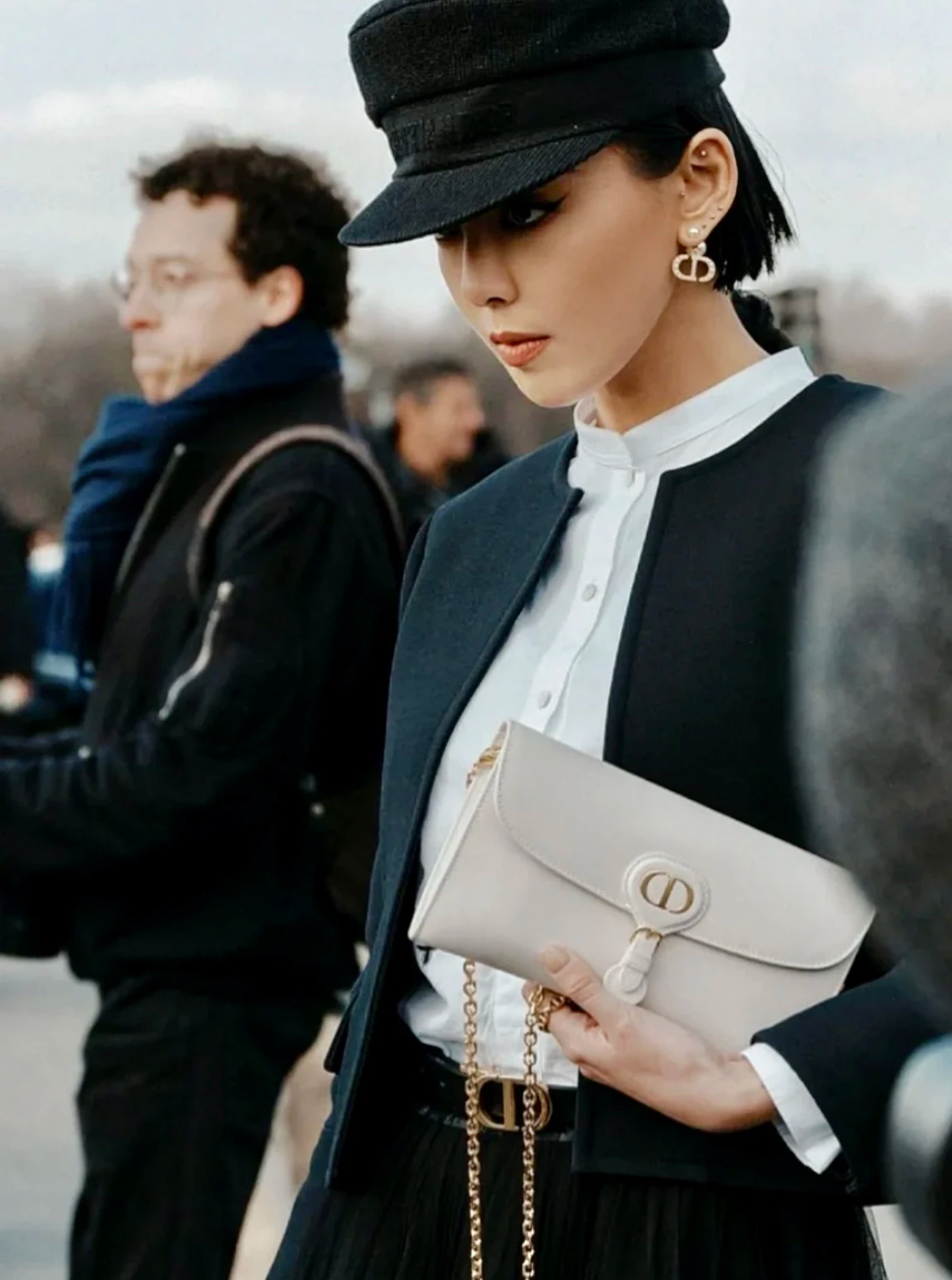 Dior Bobby Smooth Calfskin Pouch With Chain Beige