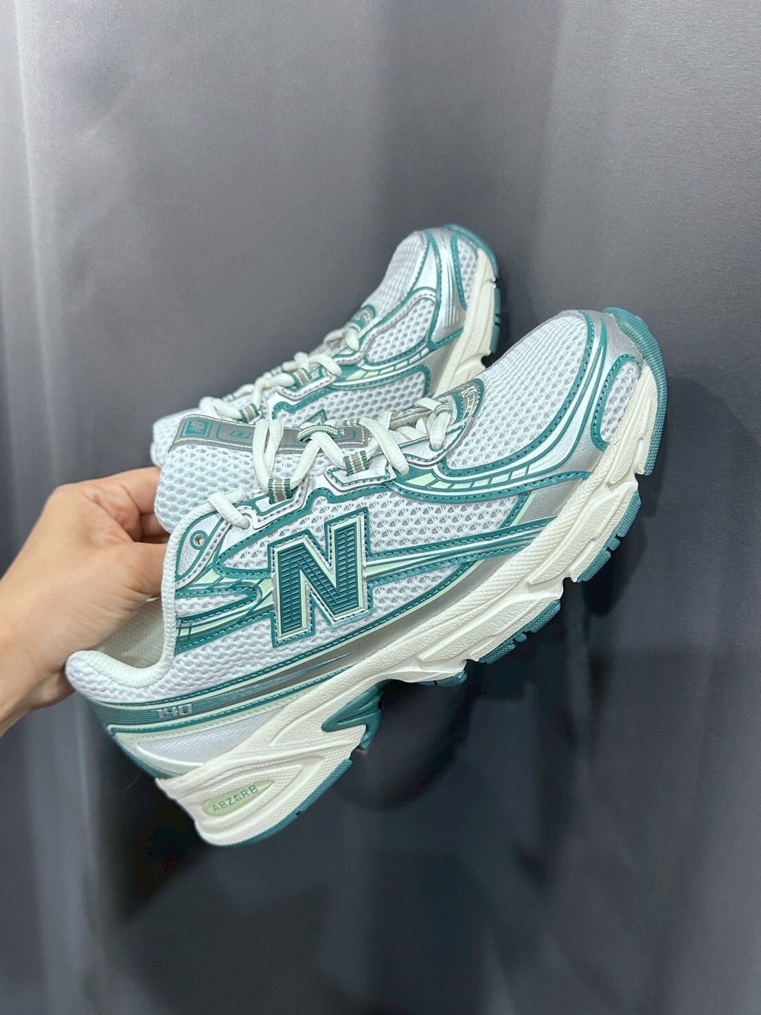 NB必備款 740復古跑鞋/休閒鞋