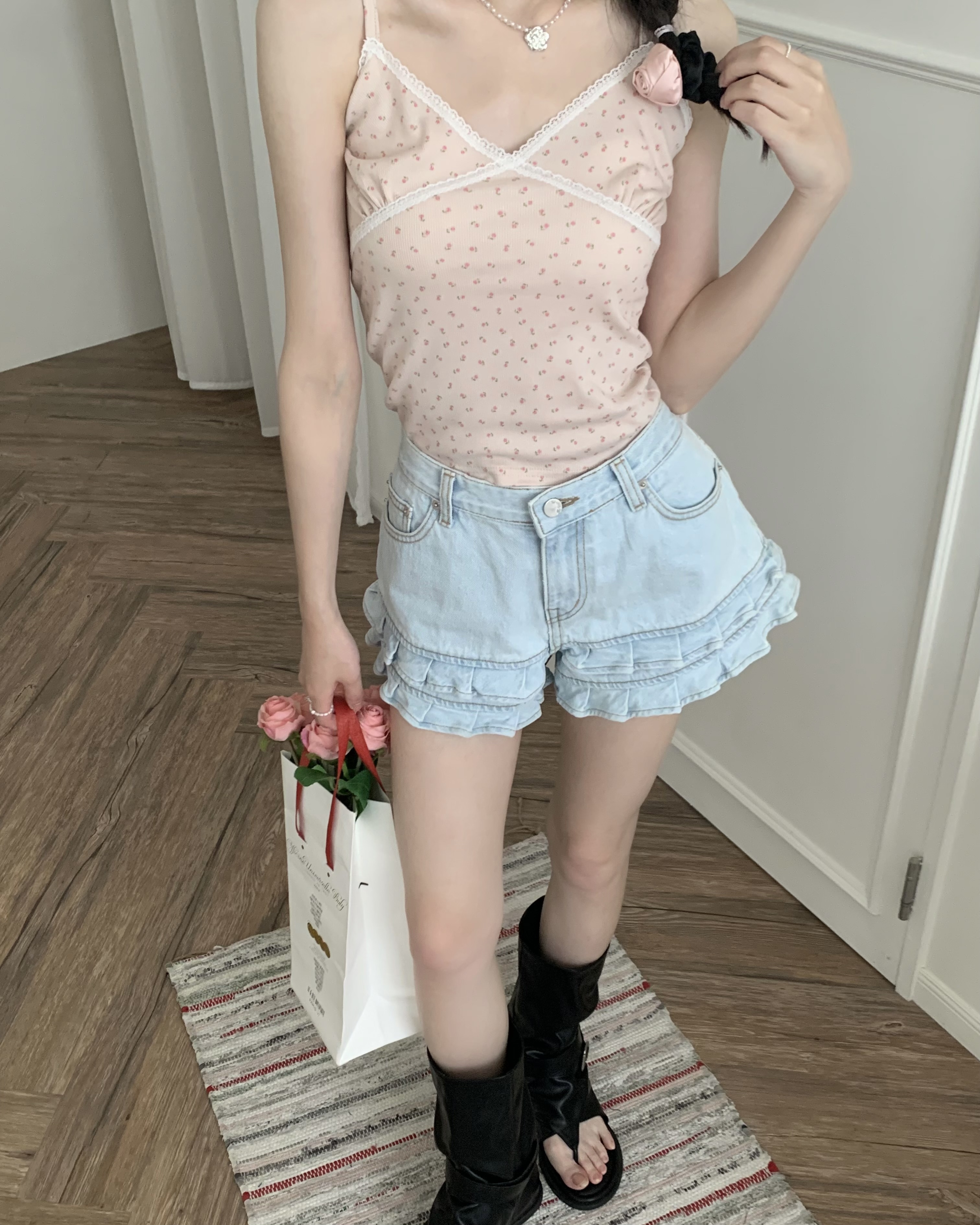 現貨-布萊尼姆宮大笨鐘荷葉度假短褲