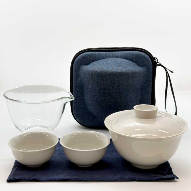 現凡報讀《瑜茶療心|茶修入門》課程即可獲贈茶具套裝