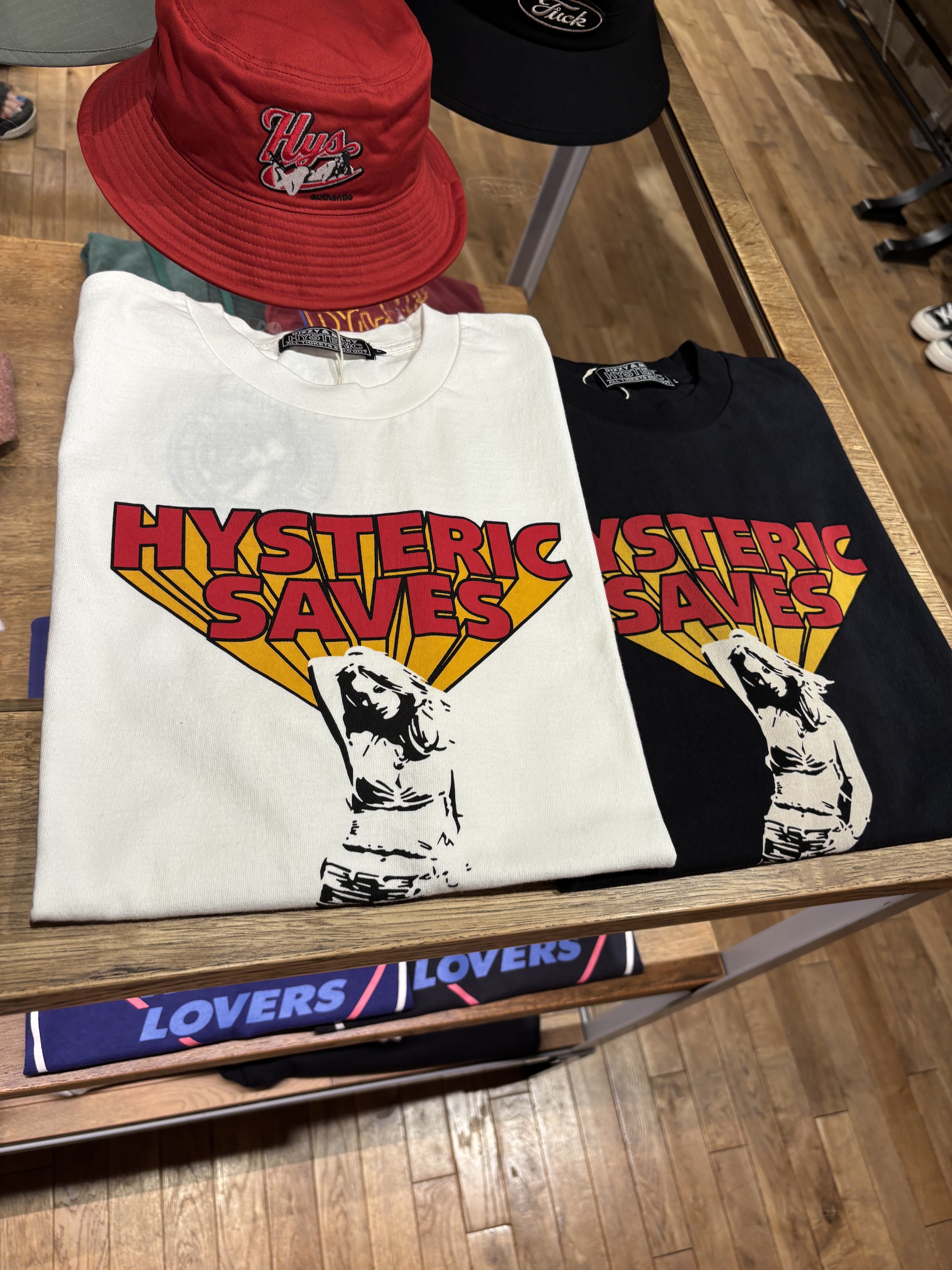 HYSTERIC GLAMOUR  - HYSTERIC SAVES T-shirt