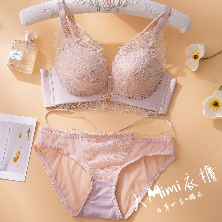 🙌🏻小結佳人爆乳內衣