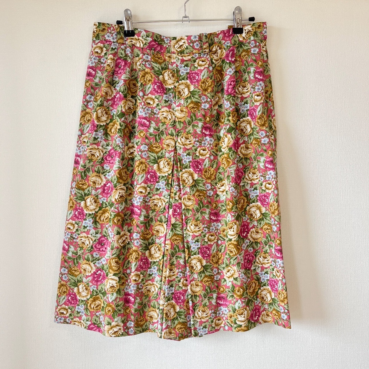 桃紅色古典大花裙褲