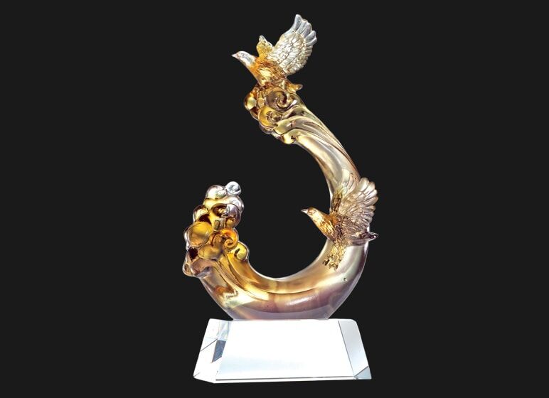 鹿港窯禮品館 琉璃 英才得展 含水晶座-可當擺飾、可當獎牌 獎盃