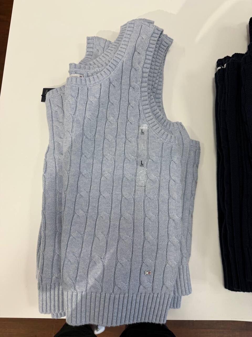 [U] TOMMY HILFIGER BLUE WOMEN'S CREWNECK SWEATER TANK, XW04635-402 (UTH79)