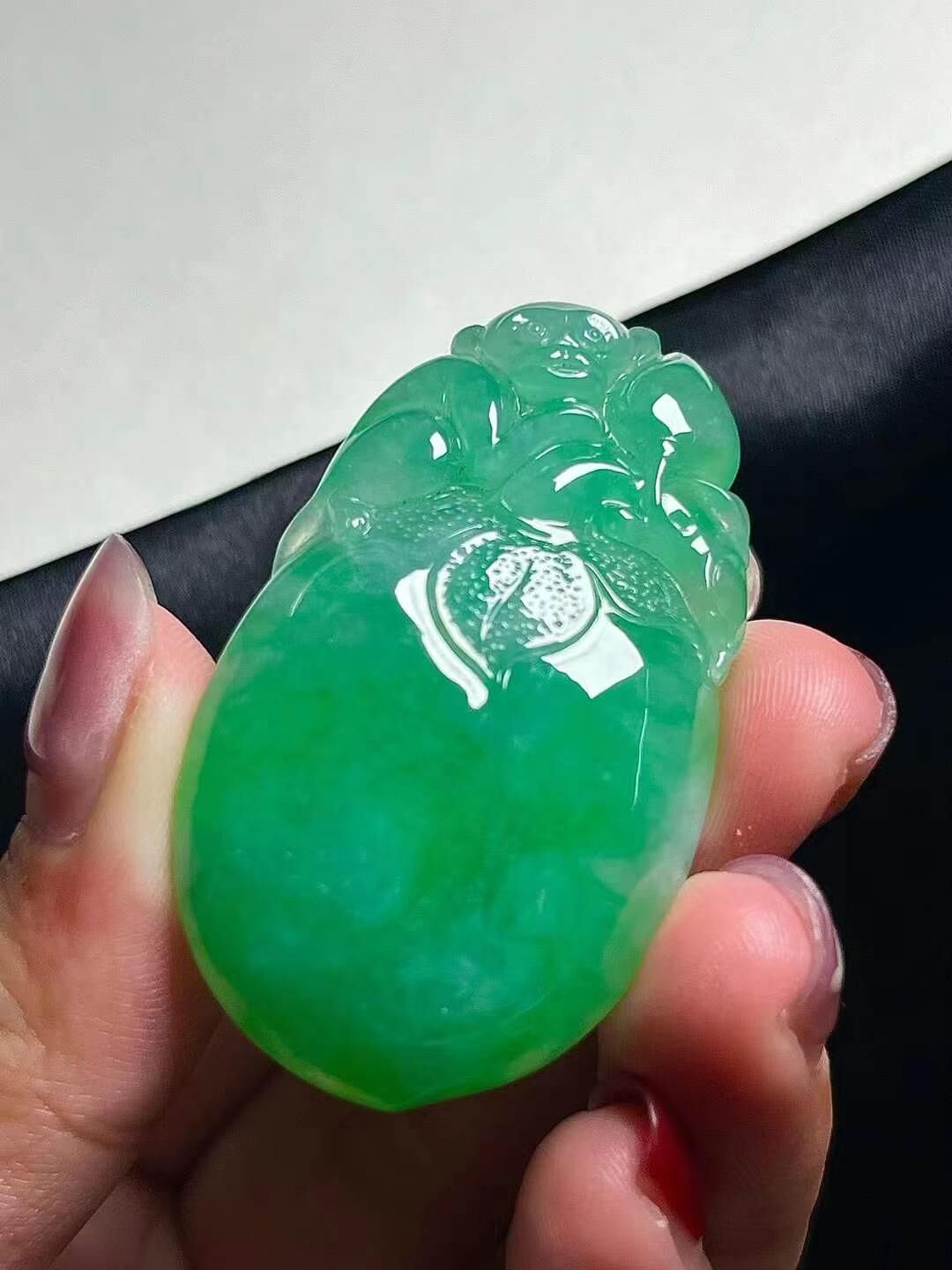 翡翠猴桃,天然翡翠A玉, 緬甸玉, Jade, Jadeite
