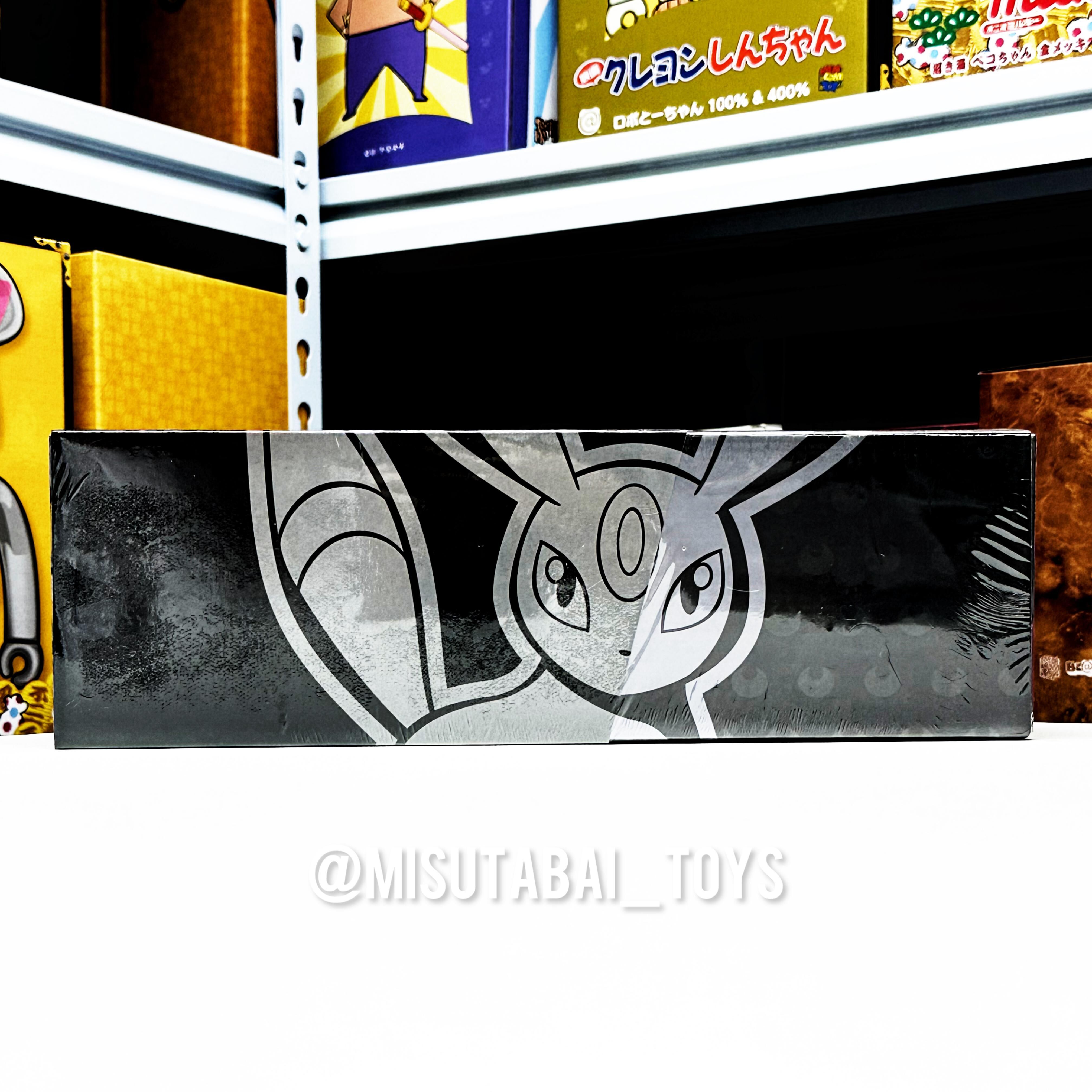 Pokemon Card 25週年頂級收藏箱 月亮伊貝  (繁體中文版)