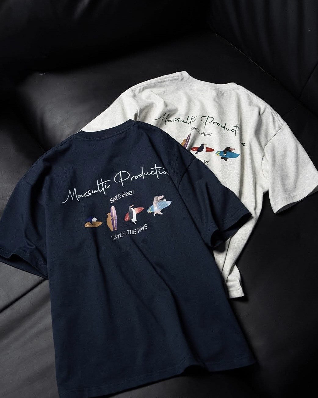 #預購 MASSULTI 趣味衝浪印花 Sorona涼感 速乾 打底 短踢 兩色