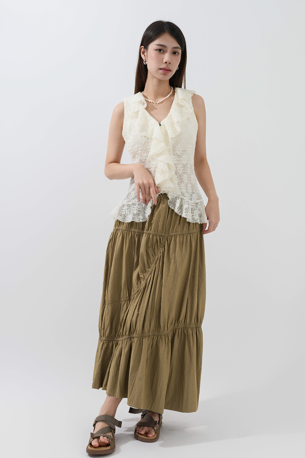 花花織花荷葉邊背心  (現貨款式）