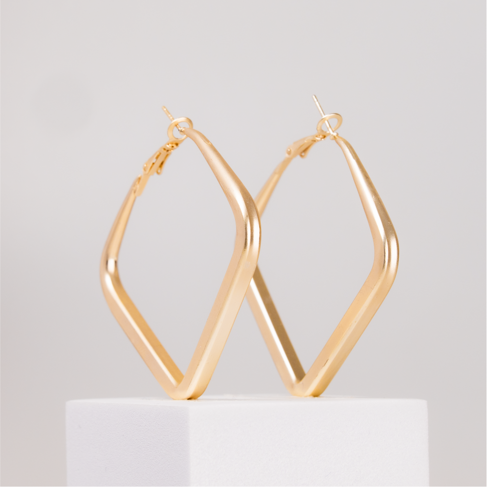 【AOI】自信・質感注目 純銀耳飾 -S925純銀