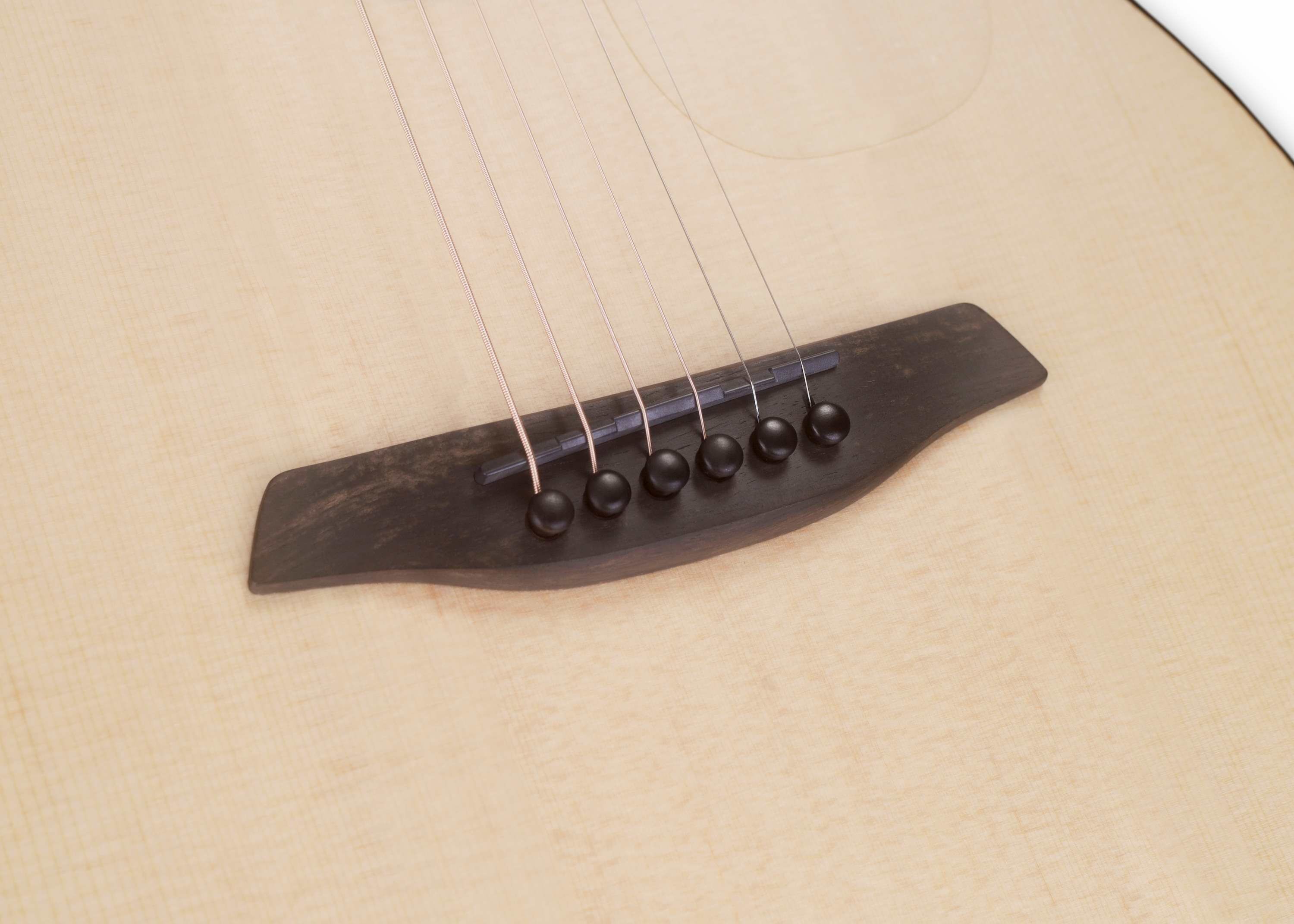 Furch - Pioneer ER 35吋全實木吉他 旅行吉他 音色平均細膩 手感佳 捷克製作 第 5 張圖片｜三峽吉他 / Bass