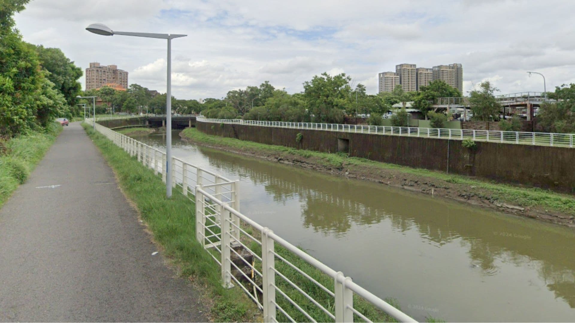 鳳山溪河濱走道