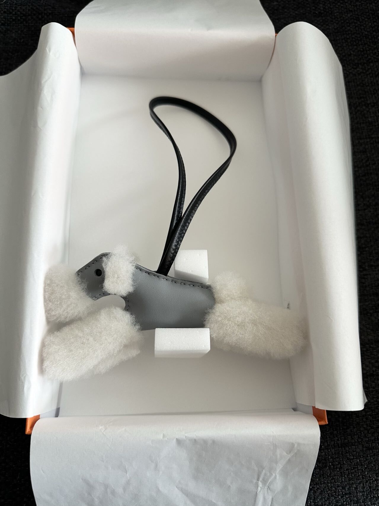 Budy charm  P0 gris pantin