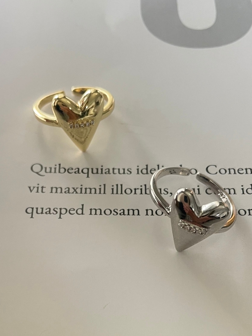 heart signature ring