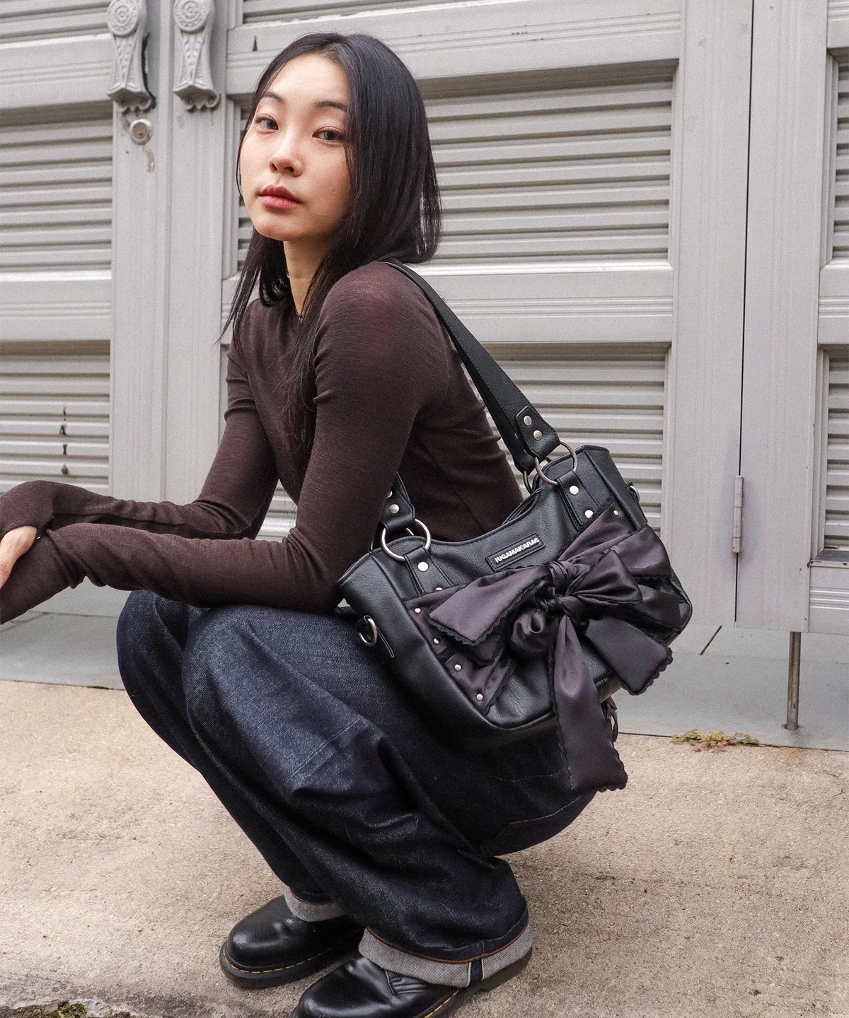 IUGAMAKARAS Laced Ribbon Leather Shoulder Bag