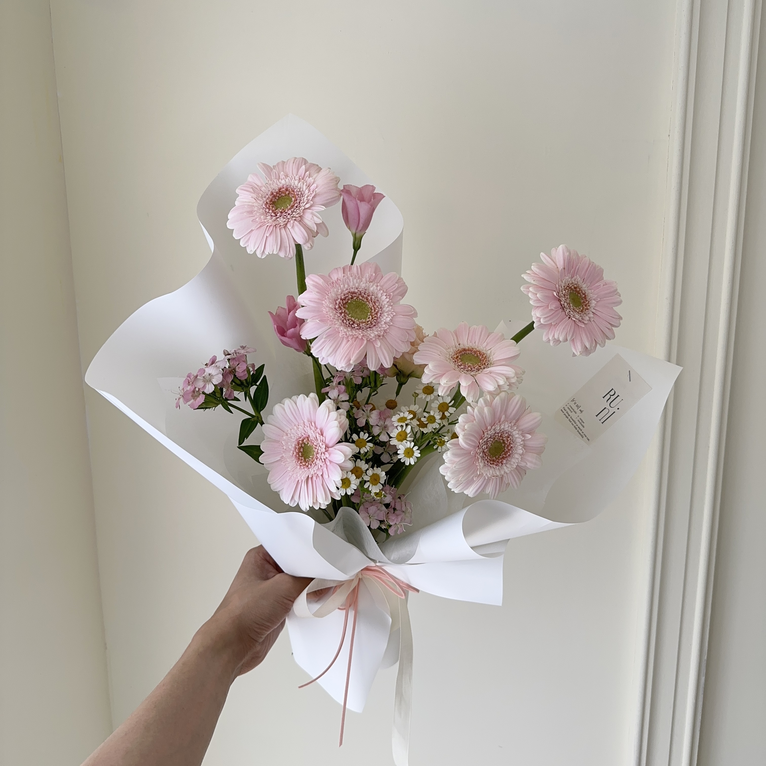 日光緩緩-太陽花非洲菊綜合花束