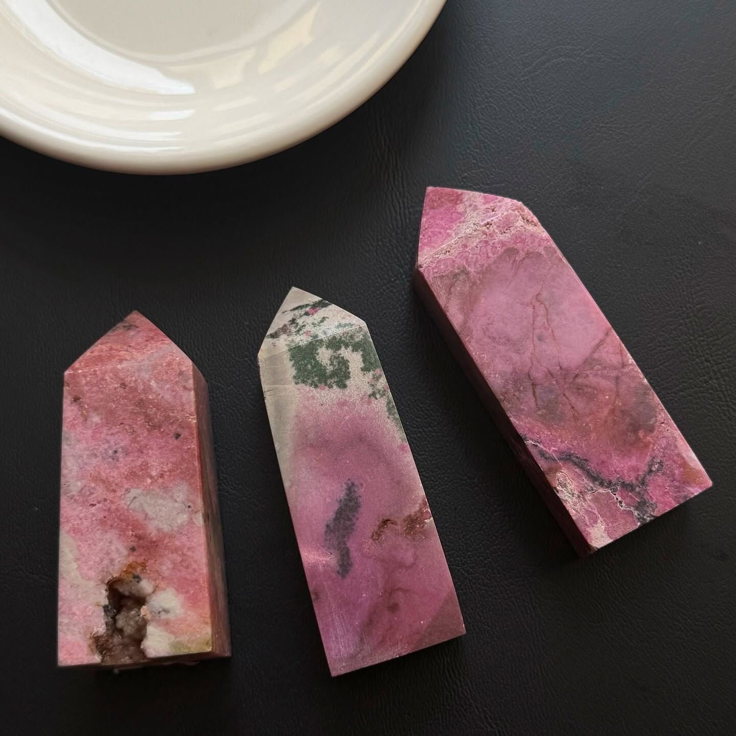 [原石] 鈷方解石 水晶柱