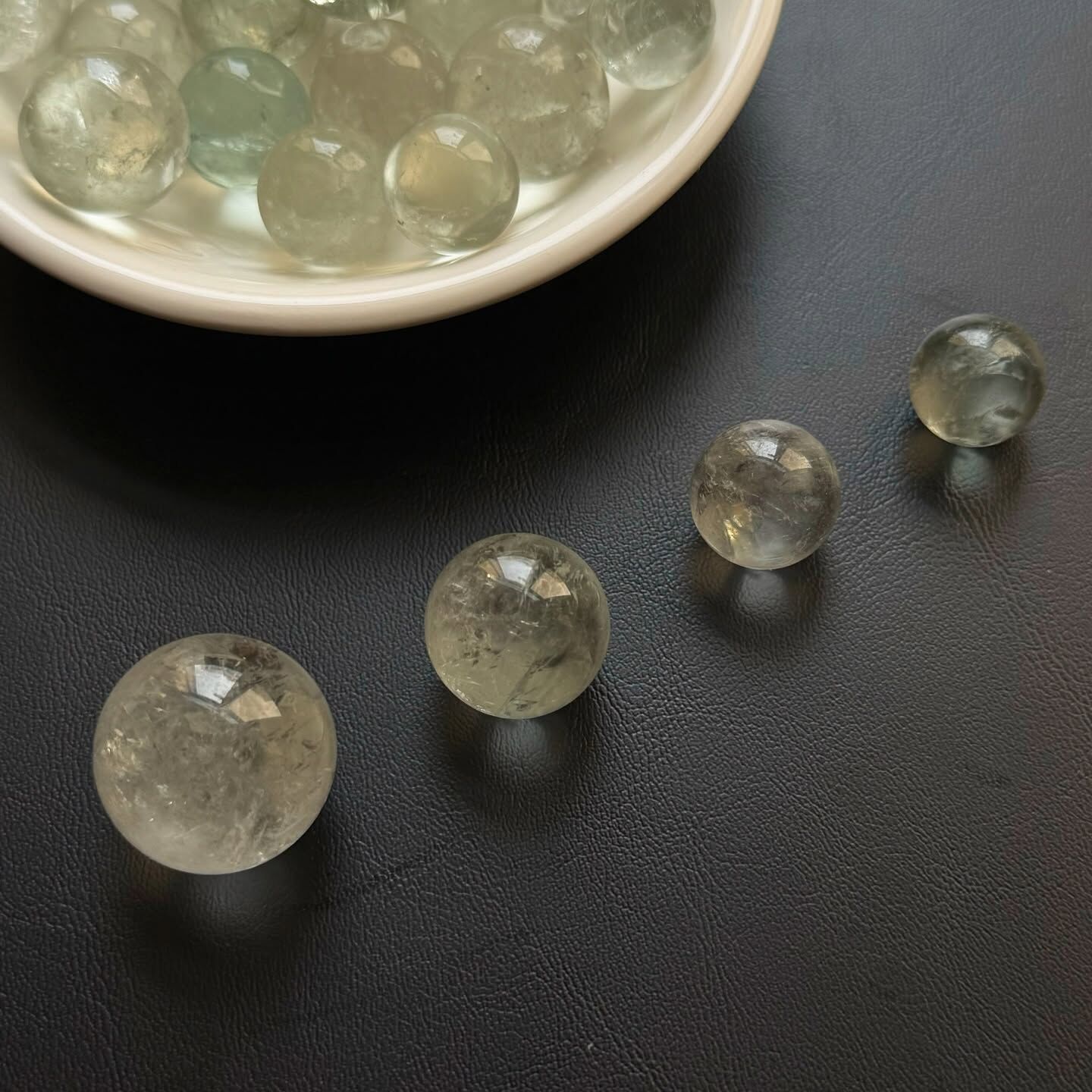 [原石] 綠水晶 水晶小球 13-16mm