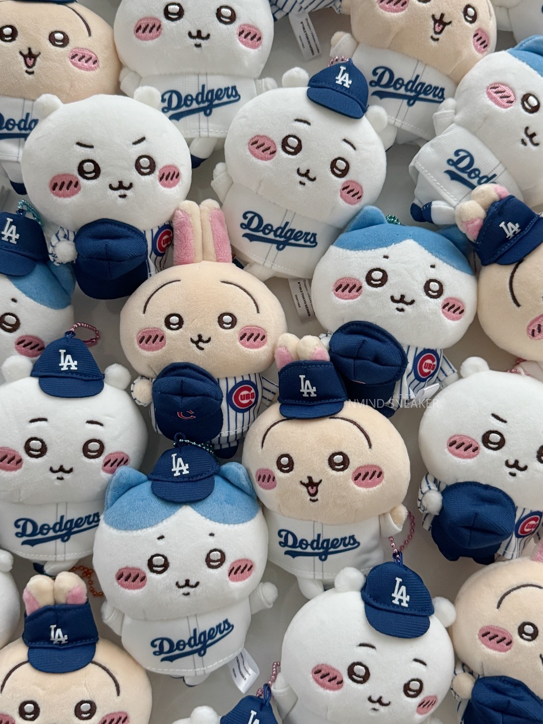 <快速出貨> Chiikawa 吉伊卡哇 × MLB 限量聯名吊飾