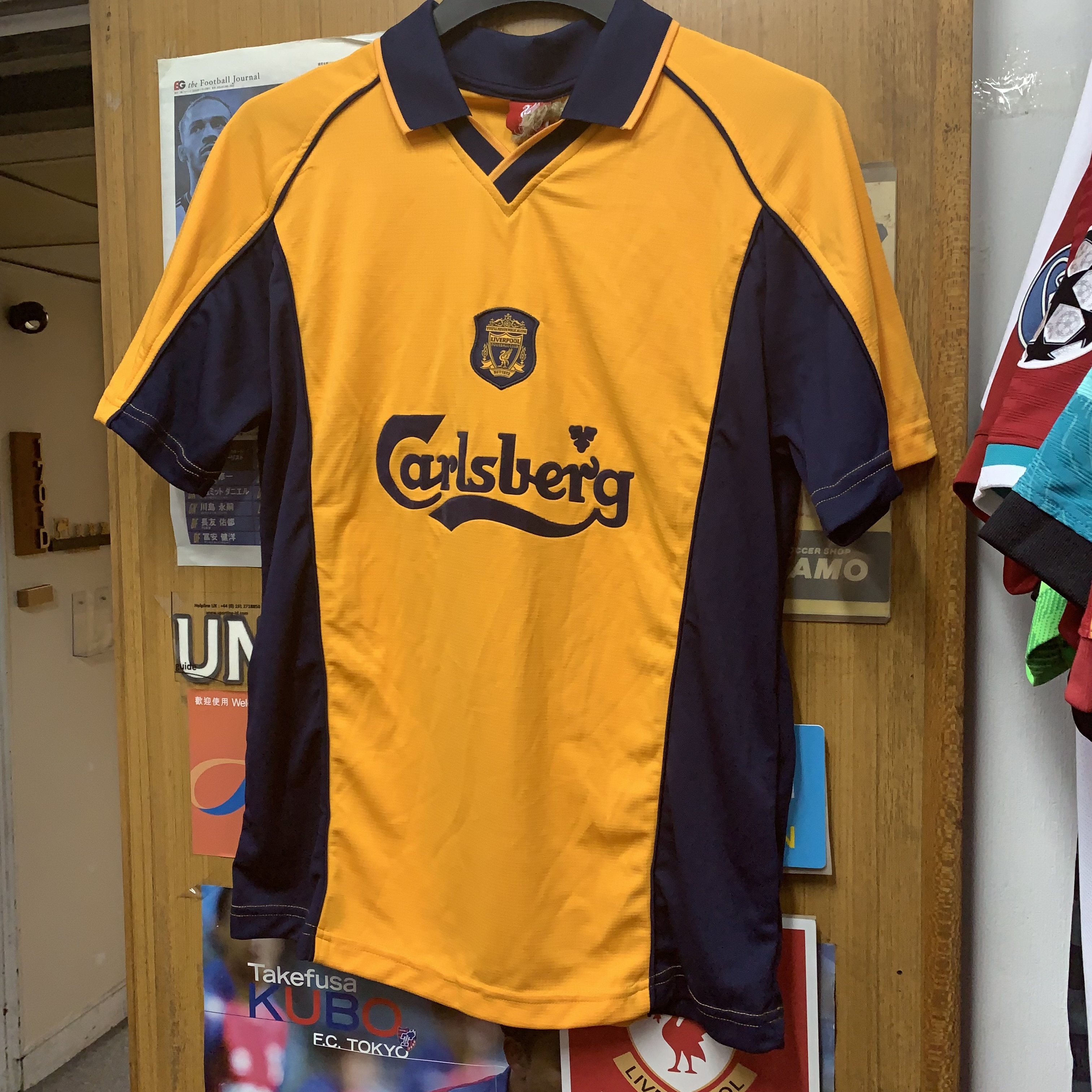 2000 Liverpool Retro Carlsberg Away Shirt