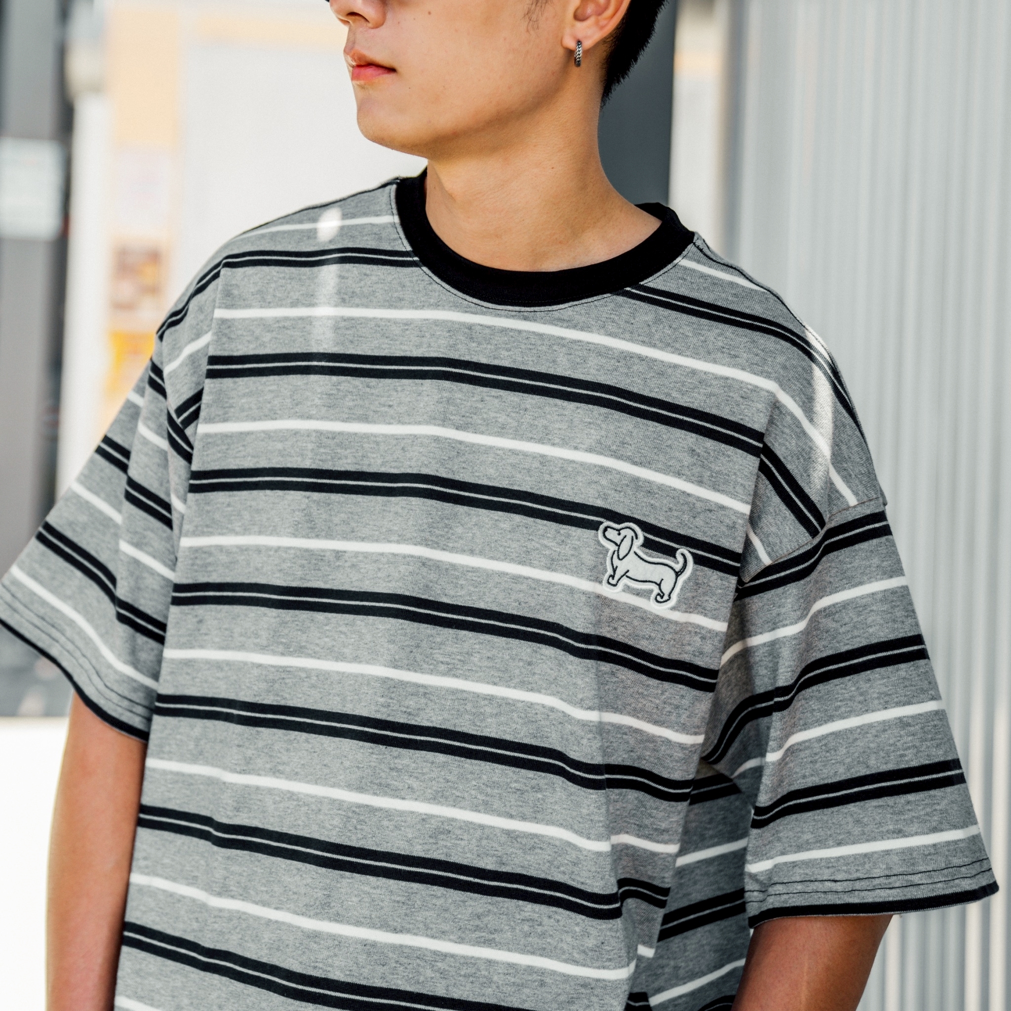 臘腸狗貼布條紋短T T81