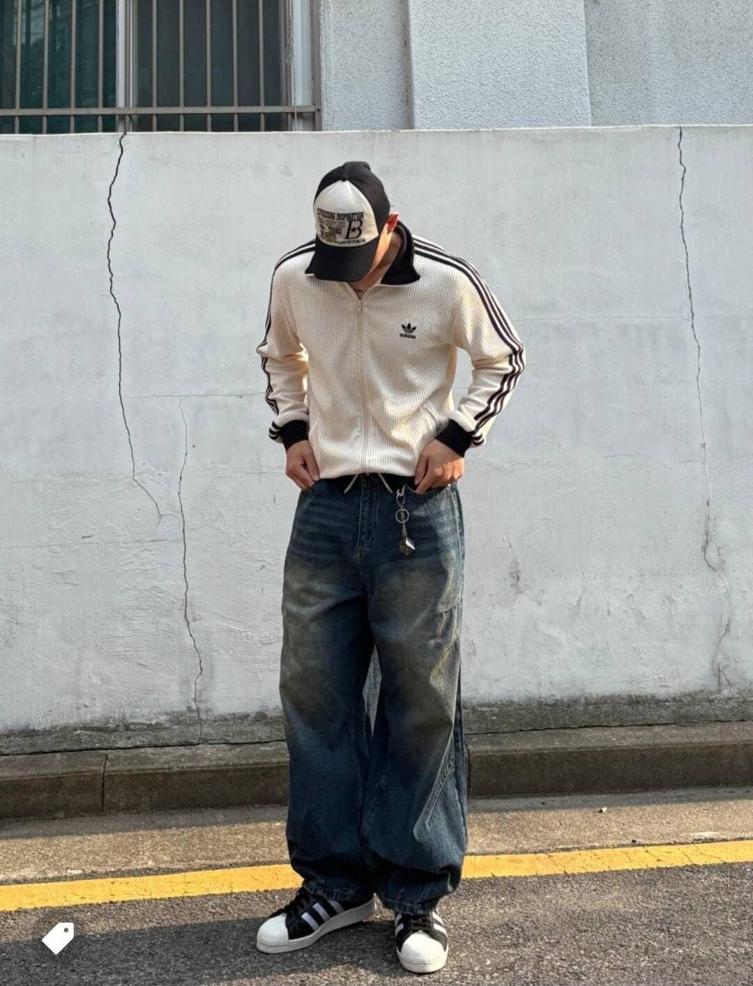 adidas Originals WAFFLE BBTT 三葉草復古立領運動外套 奇妙白