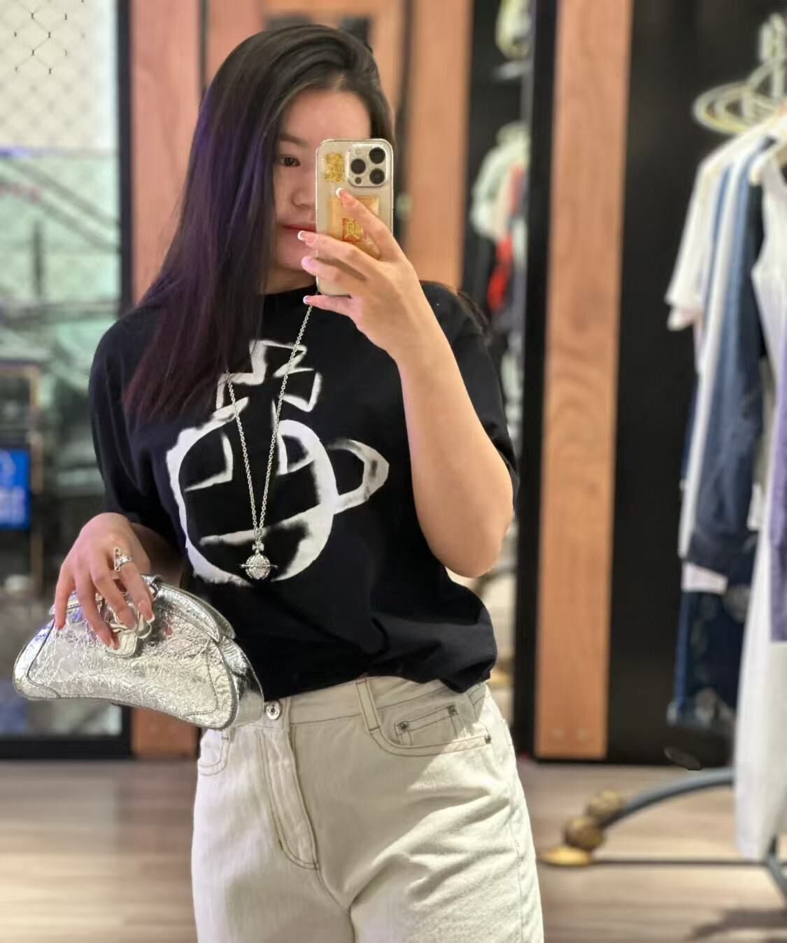 Vivienne Westwood 黑色 塗鴉圖案 Tee 男女可穿