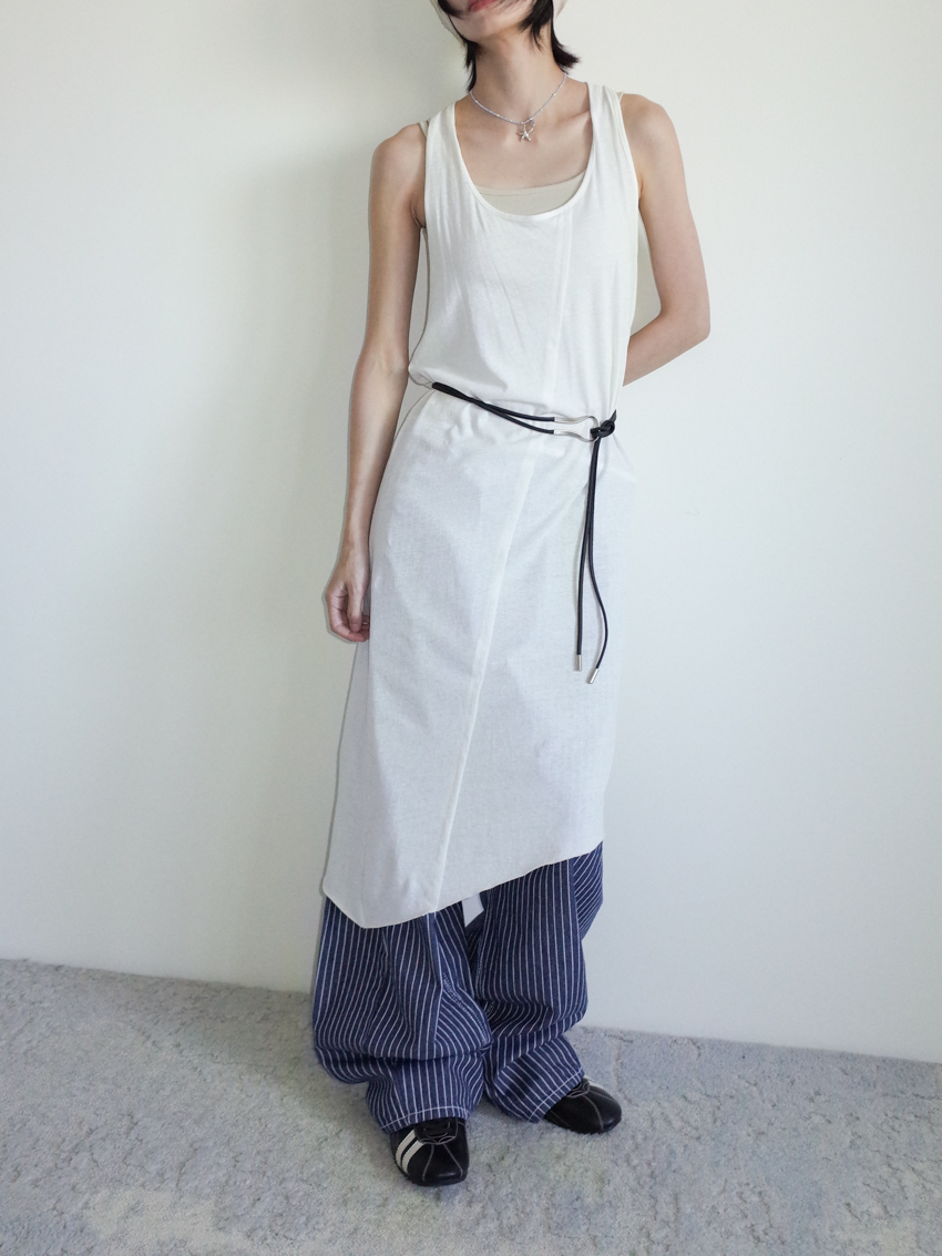 U-shaped buckle belt