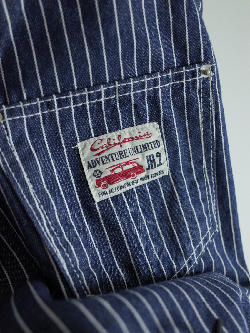 refreshing striped wide-leg trousers with american label detail in BLUE