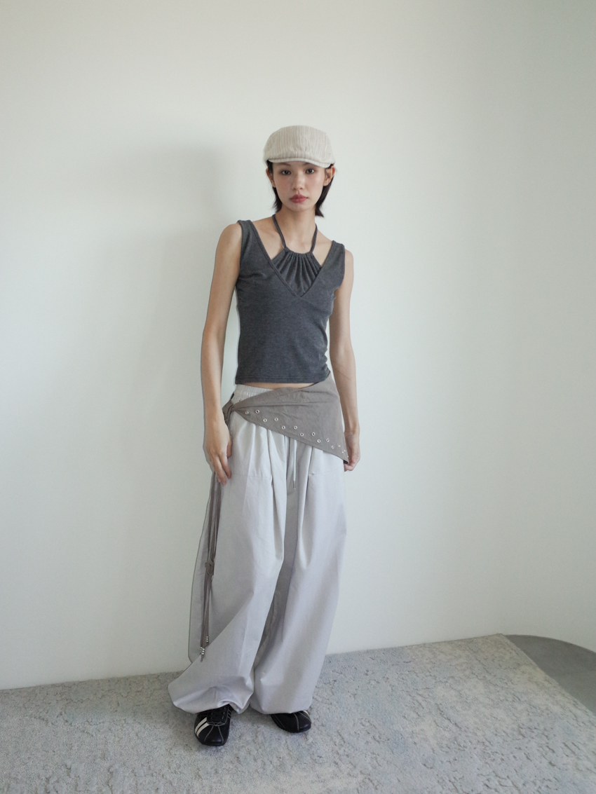 (UNISEX) relaxed-fit cotton trousers with side buttons and elastic waist in LIGHT GRAY