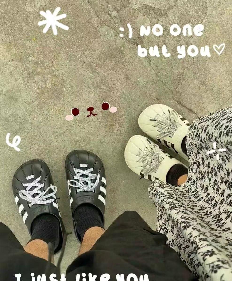 【預購】Adidas Unisex Adult G070921 男女同款包頭洞洞鞋