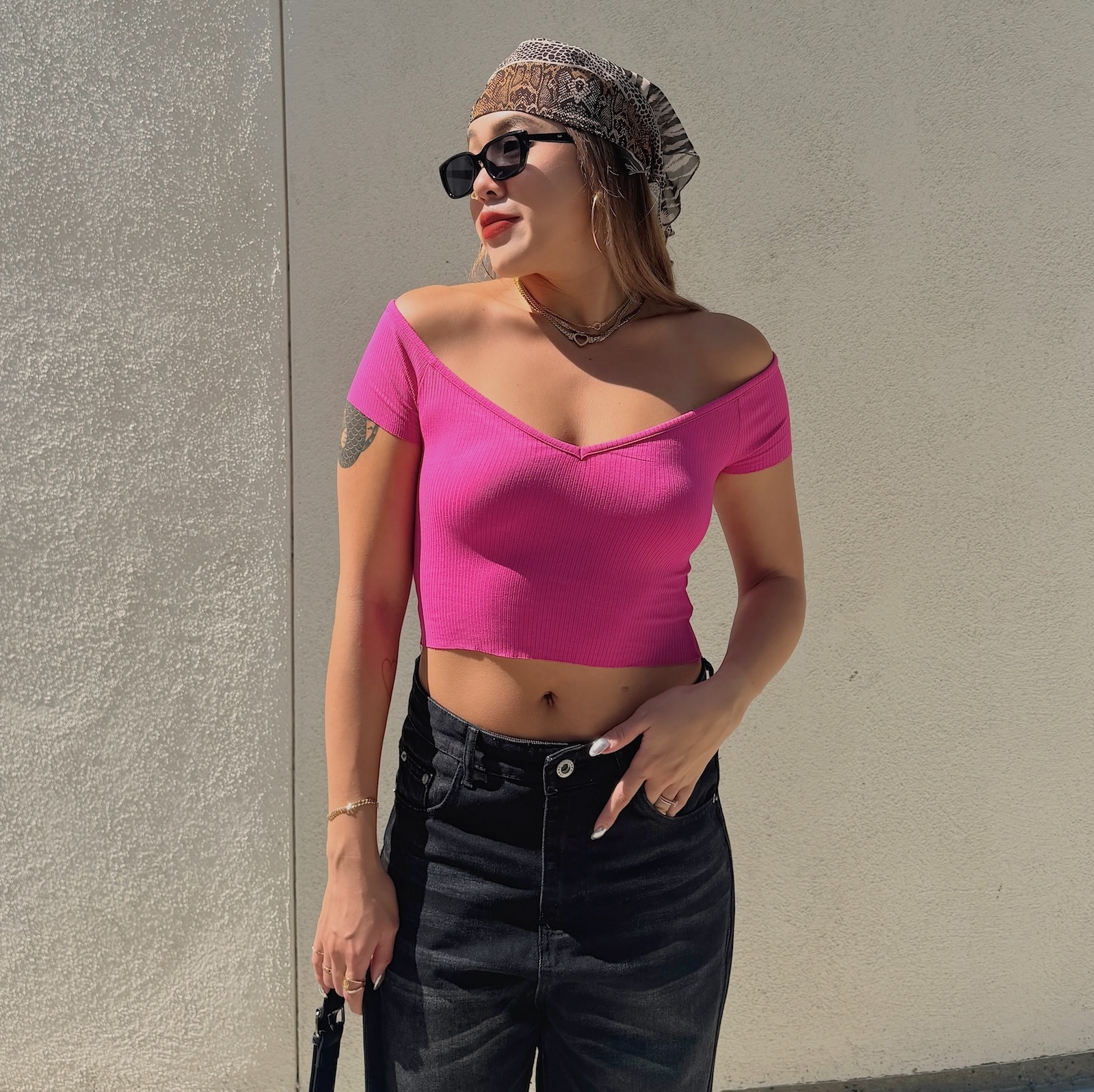 𝐑𝐢𝐛𝐅𝐥𝐞𝐱™美式微辣🇺🇸一字Ｖ領螺紋Tee(5色)