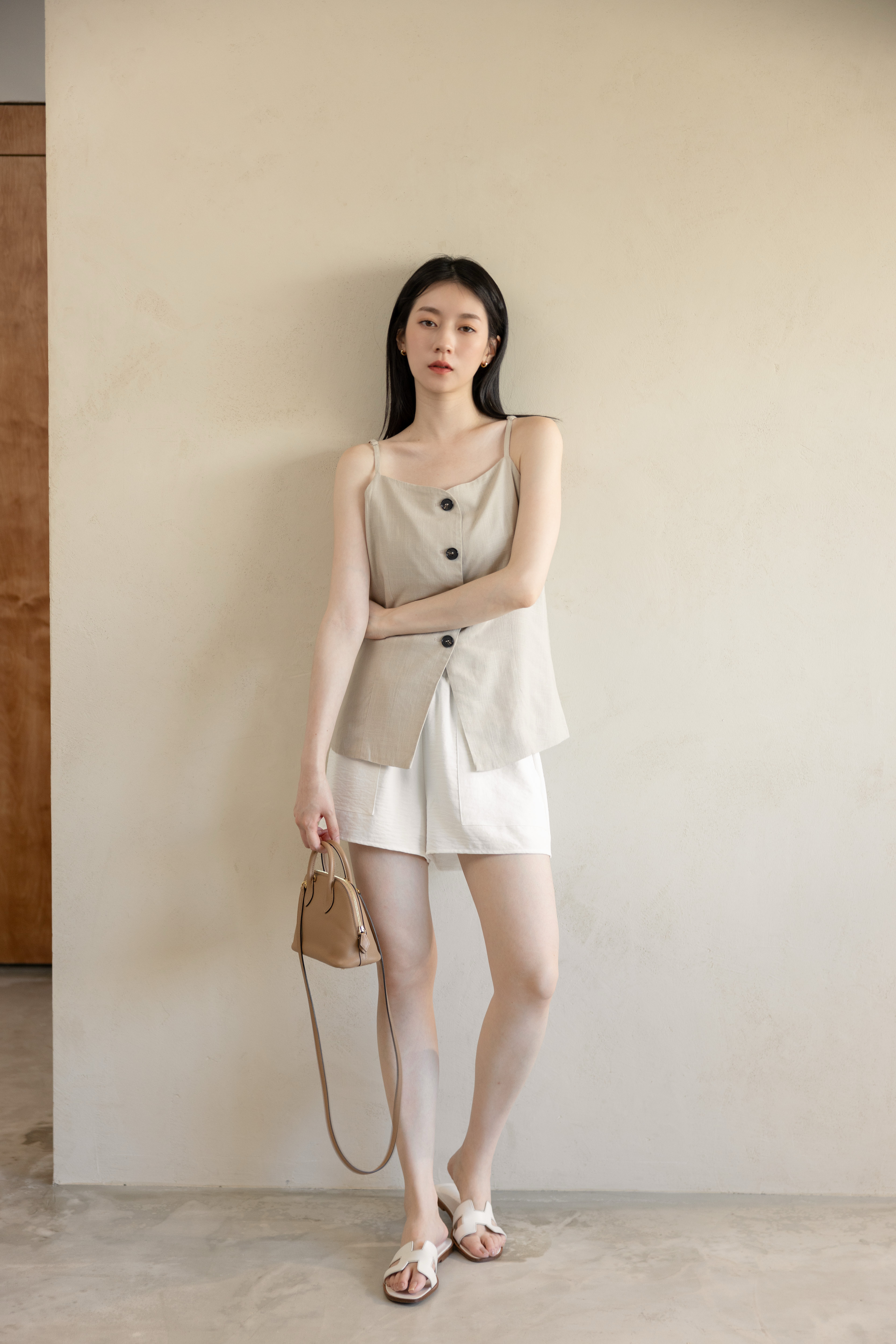 修身涼感花苞短褲-白