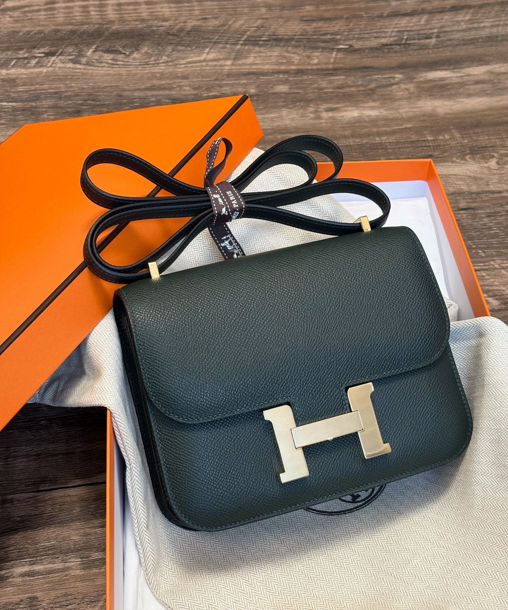 Constance mini mirror 67 vert fonce cp epsom W