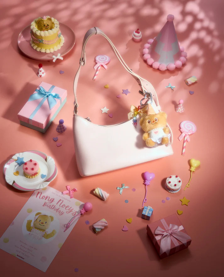 泰國人氣 BUTTERBEAR - LIMITED! Buttery Birthday Bag Charm 掛件