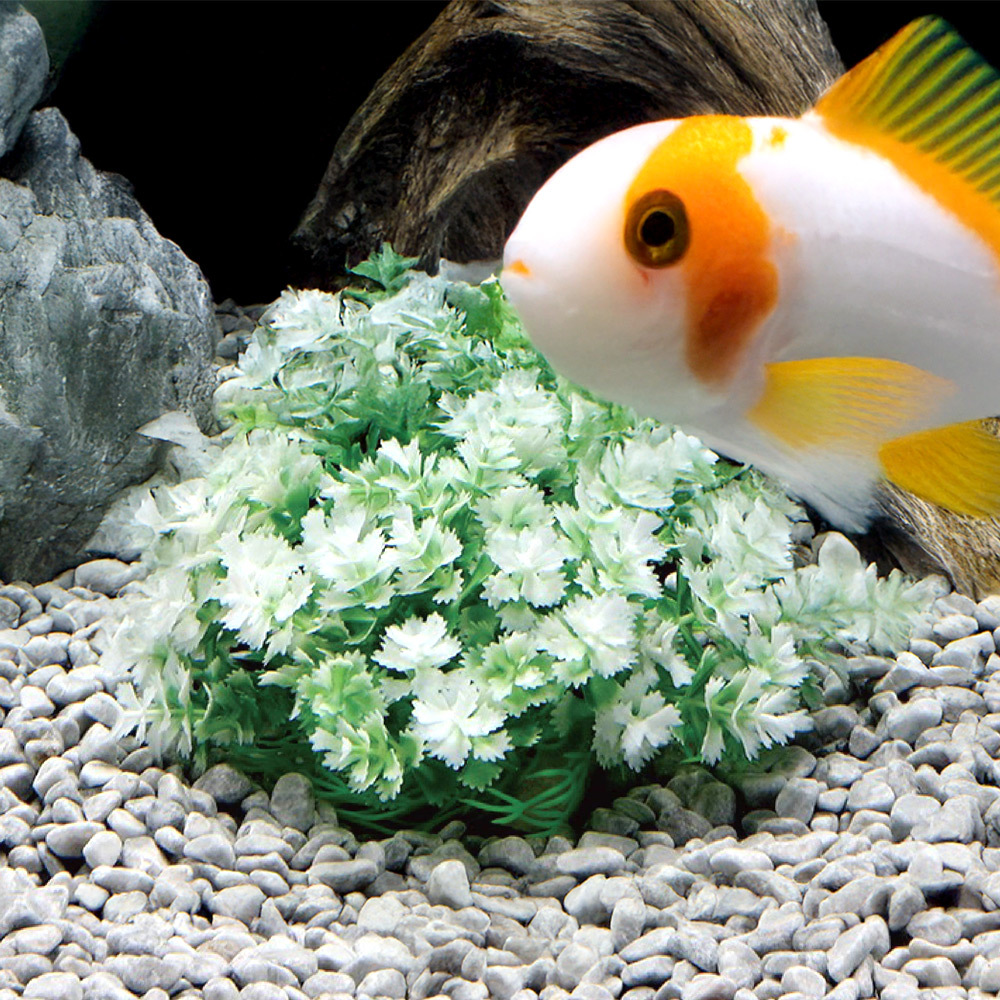 本款仿真水草採用TPC環保型材料製成，葉片與草根皆無毒無害，能有效保護魚缸水質，讓您的愛魚健康無憂