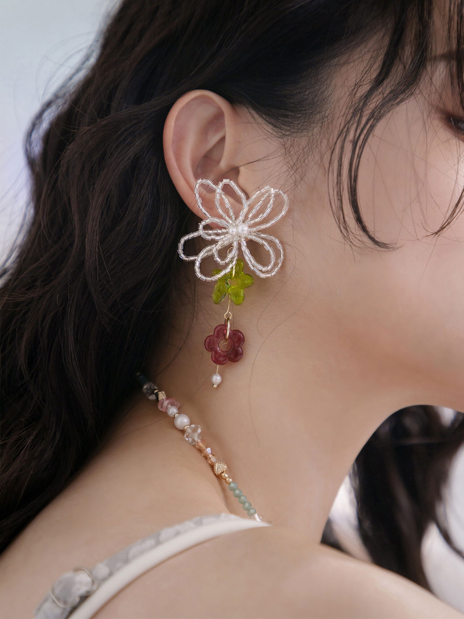 世界喜歡芮比。(2way)MUCHAT手作14KGP雙色琉璃花純銀針耳環