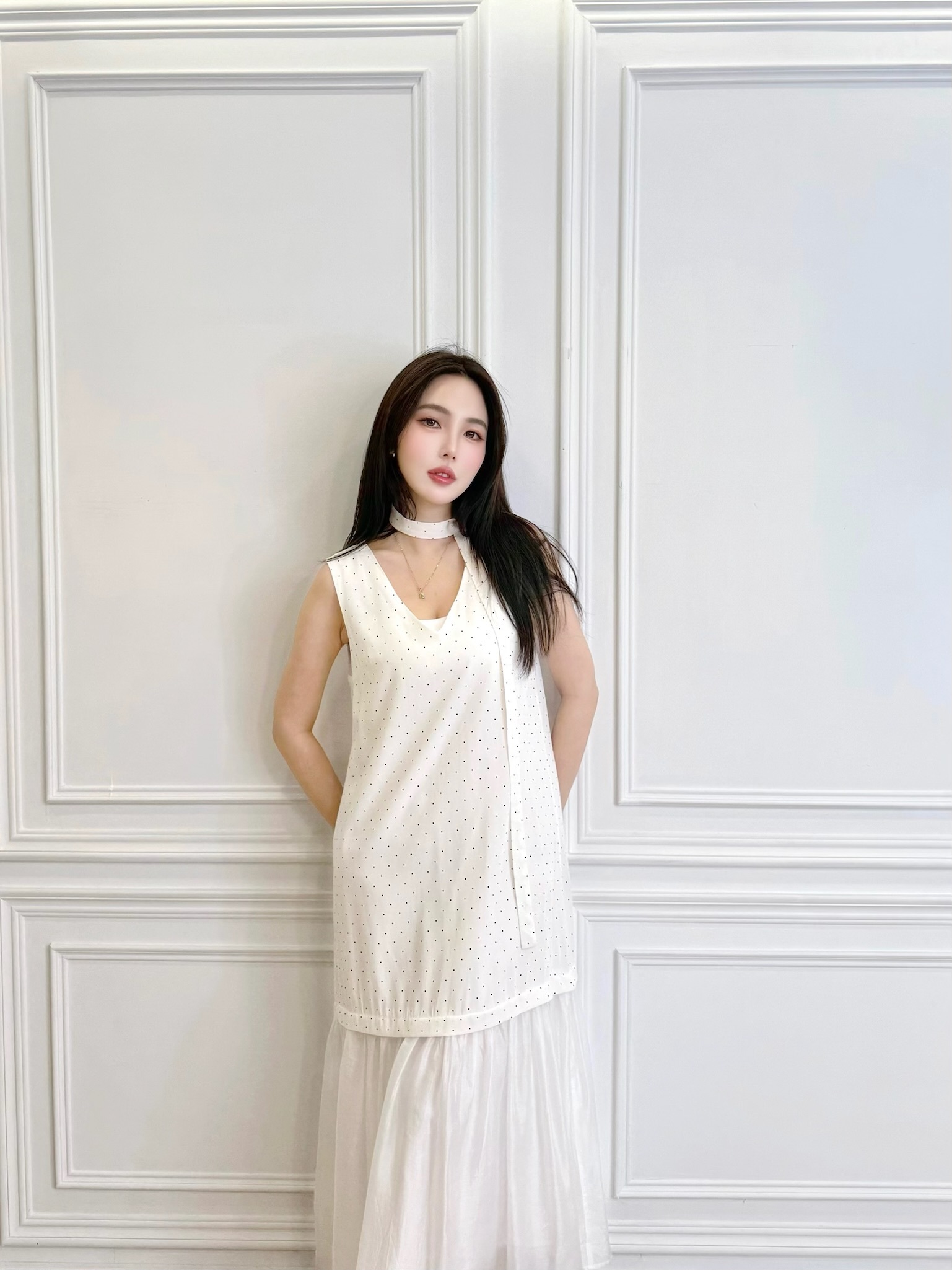 點點V領綁帶透紗長洋