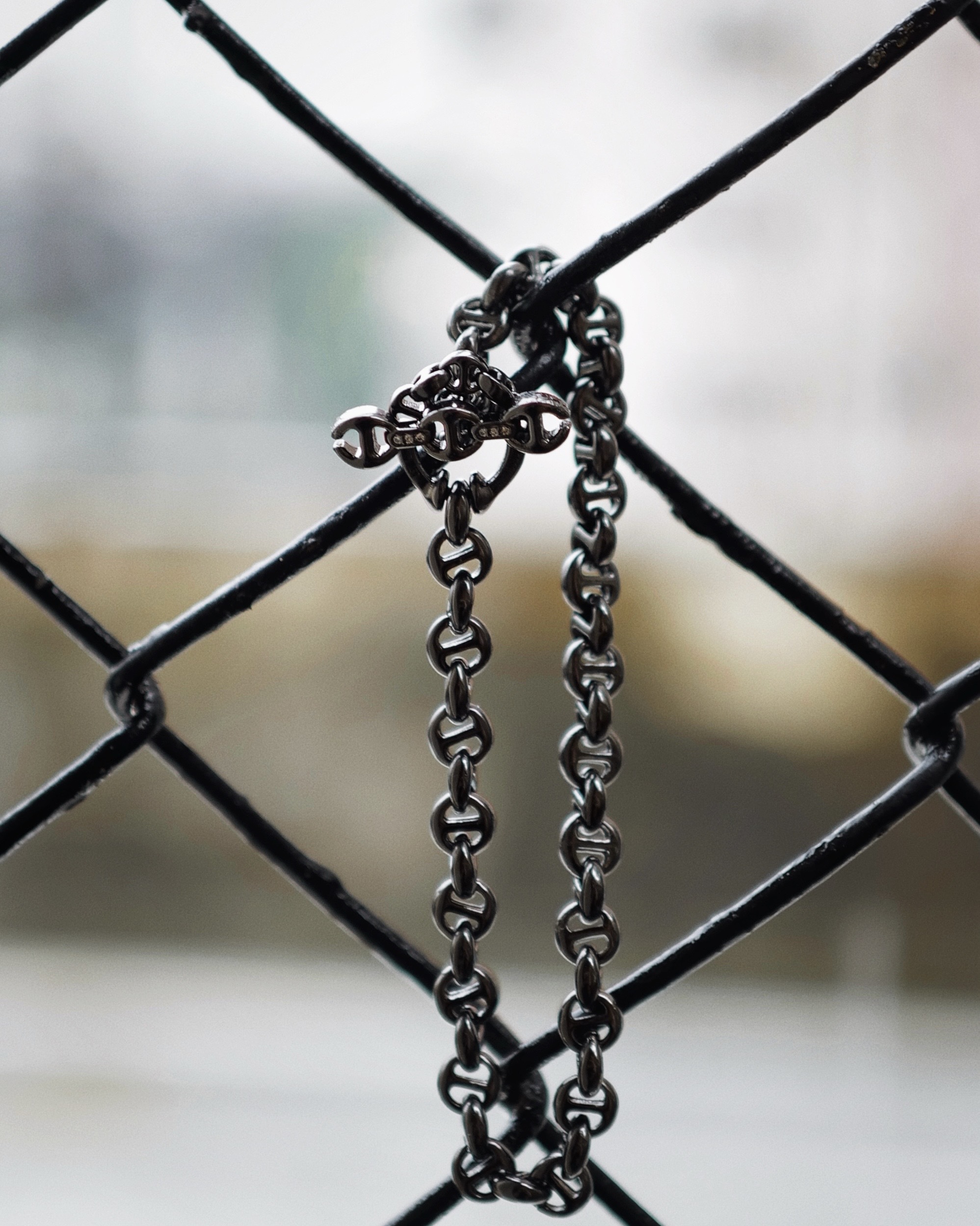 5MM OPEN-LINK BRACELET W/ WHITE DIAMOND TOGGLE BLACK RHODIUM