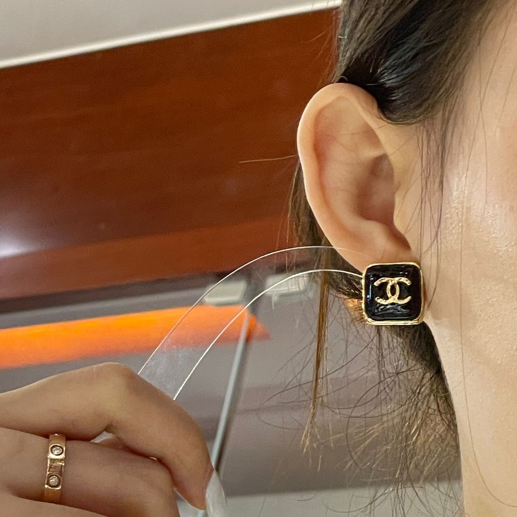 全新CHANEL耳環ABC253 黑色方糖/金色CC LOGO CHANEL SQUARE EARRINGS
