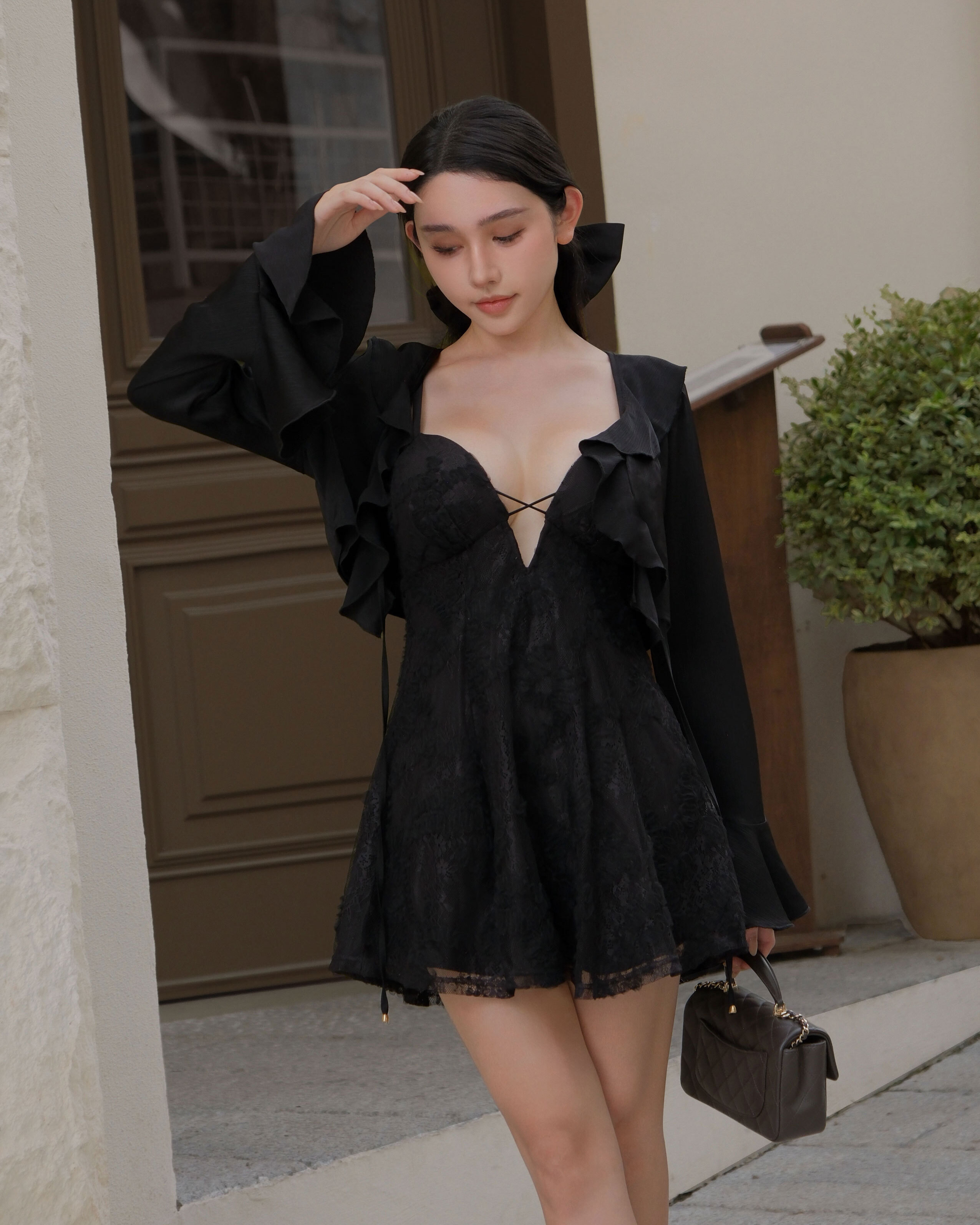 訂製-甜美法式喇叭袖荷葉罩衫