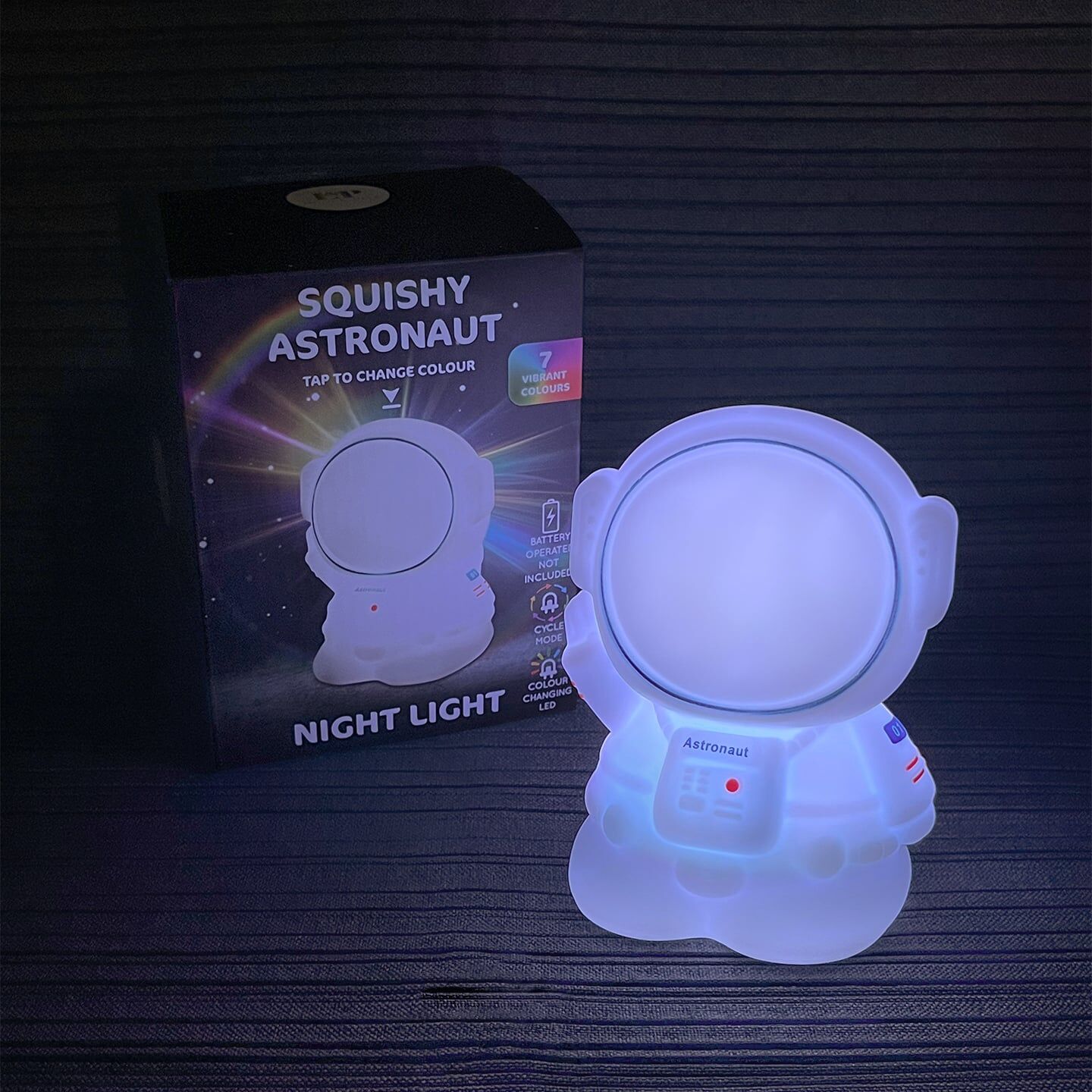 太空人,太空人擺飾,太空人公仔,太空人飾品,太空人擺件,太空人裝飾,夜燈,太空人夜燈,小夜燈,霓虹燈,床頭燈,內湖,換個角度有限公司